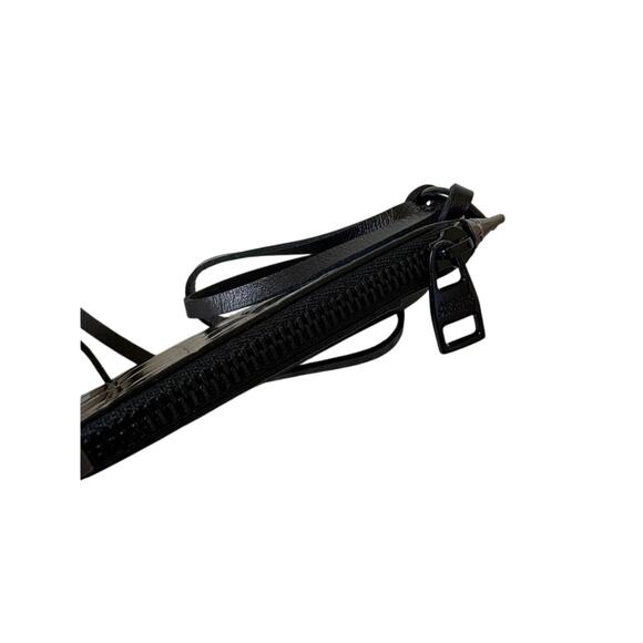 Alexander McQueen Metallic Quilted Cardholder - Picture 7 of 10